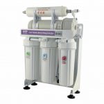 Система обратного осмоса Raifil 300Gal с насосом вид сбоку