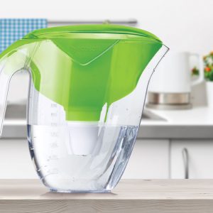 Фильтр для воды Ecosoft NEMO зеленый 3 л на кухне